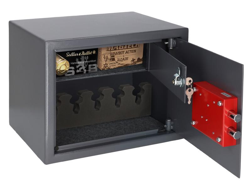 Brihard Pistol & Ammo XL K