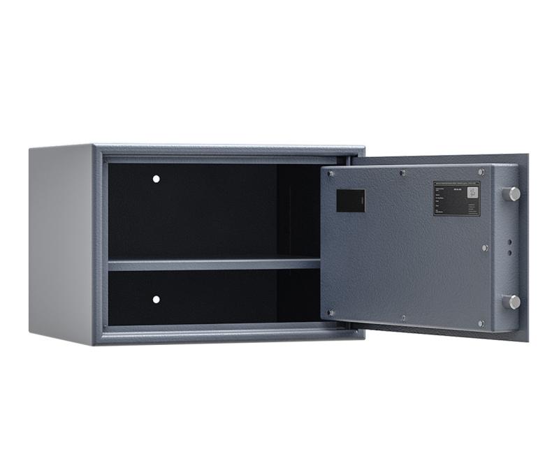 ISS ADORF 331002 12 E