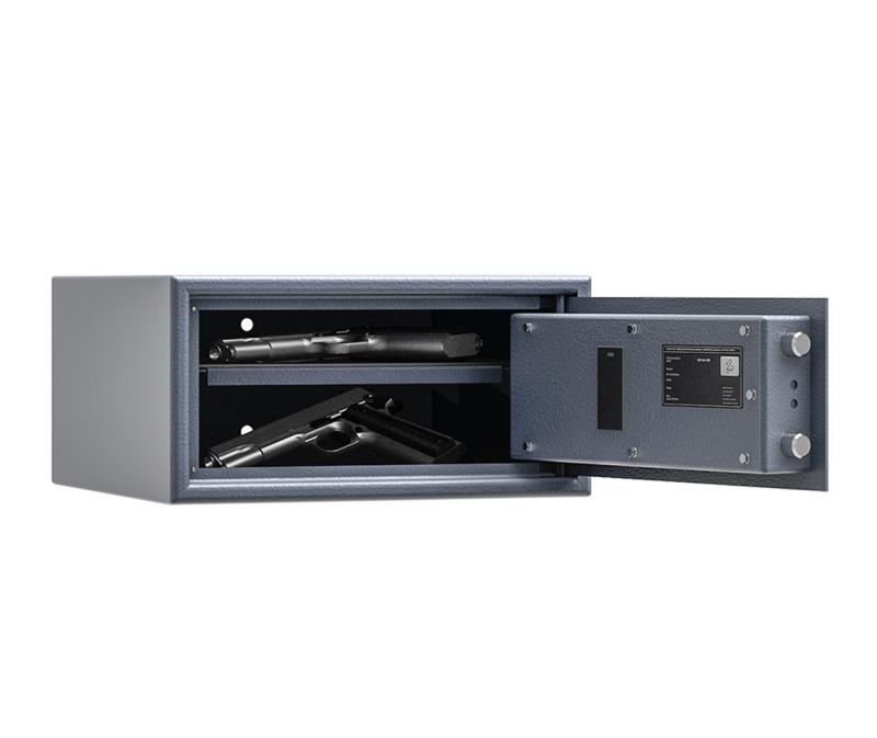 ISS ADORF 331004 12 E