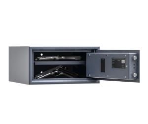 ISS ADORF 331004 12 E