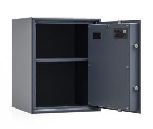 ISS ADORF 331006 12 E