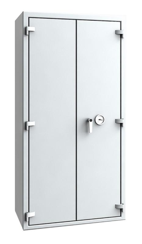 ISS STUTTGART VAIHINGEN 38109 K