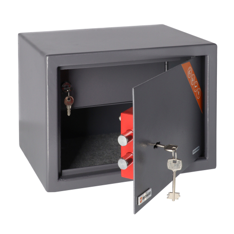 BRIHARD PISTOL & AMMO K kolmele püstolile