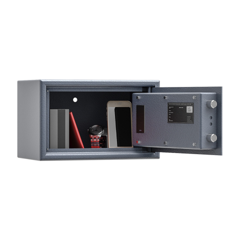 ISS ADORF 331000 12 E